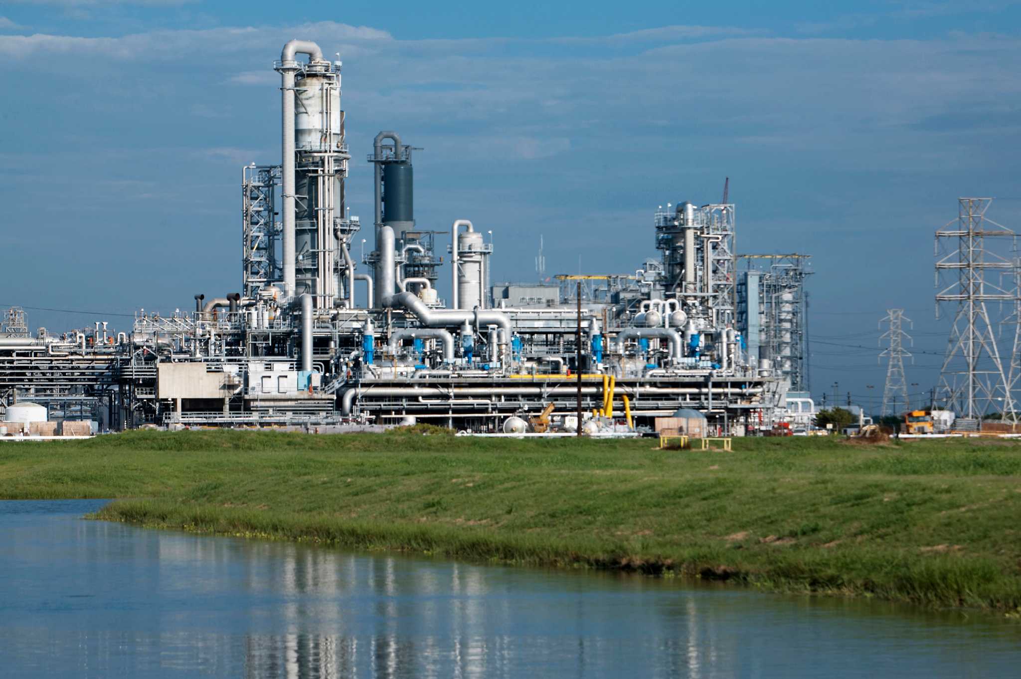 Німецький концерн BASF йде з росії та білорусі