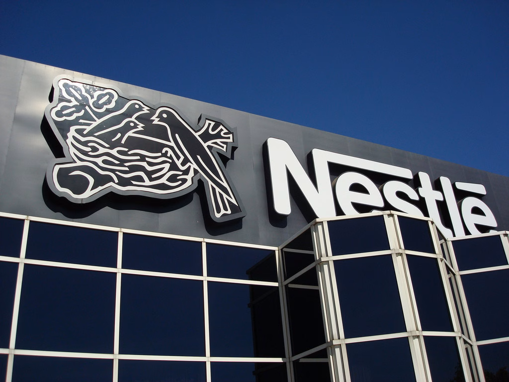 Компанія Nestlé відчула наслідки війни: концерн підіймає ціни на продукцію по всьому світу